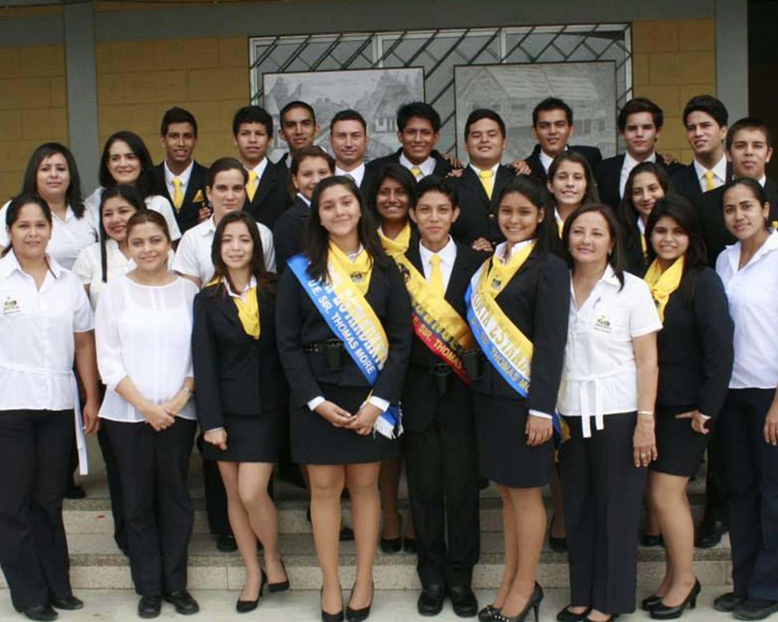 Primeros Abanderados y escoltas – Periodo 2013-2014