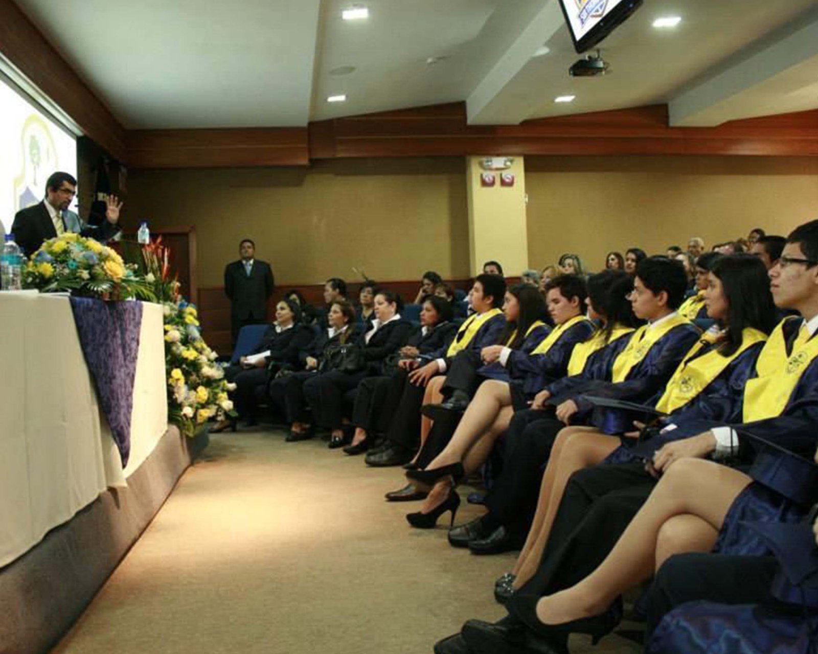 Primera promoción de Bachilleres - Periodo 2013-2014